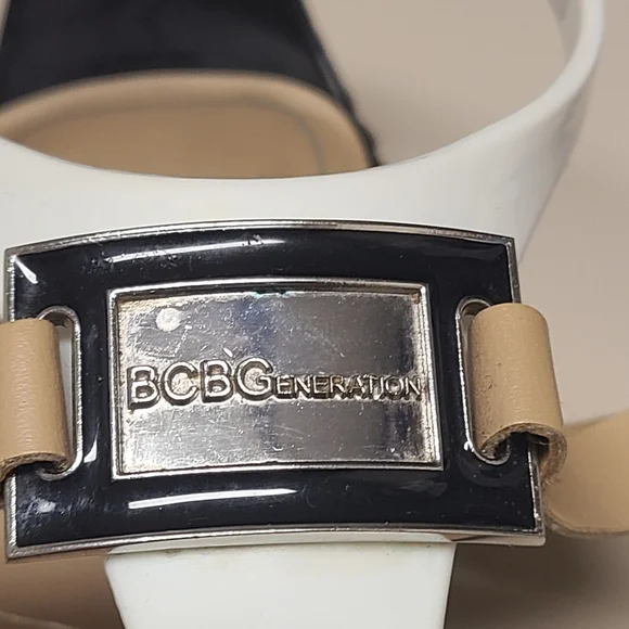 BCBG Generation sandals size 8 - Picture 3 of 8